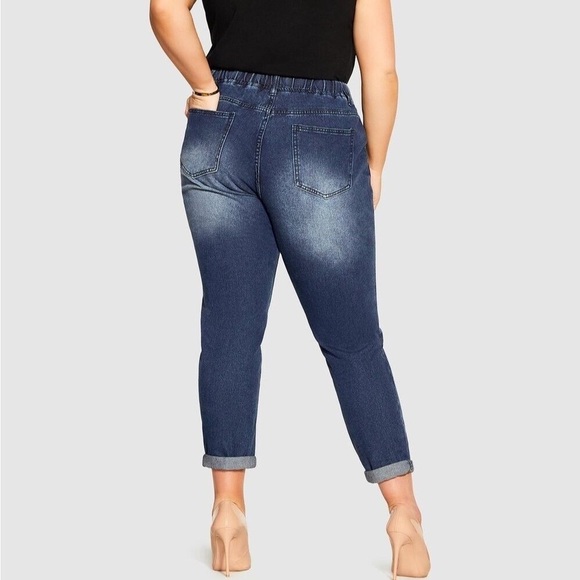 City Chic Isabella pull on style jeans, size 16, NWT - Picture 2 of 6